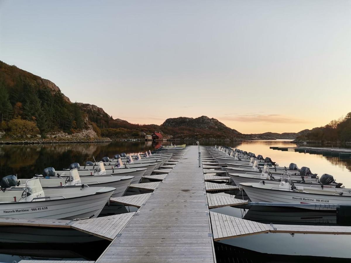 Hausvikstranda Lyngdal Kültér fotó