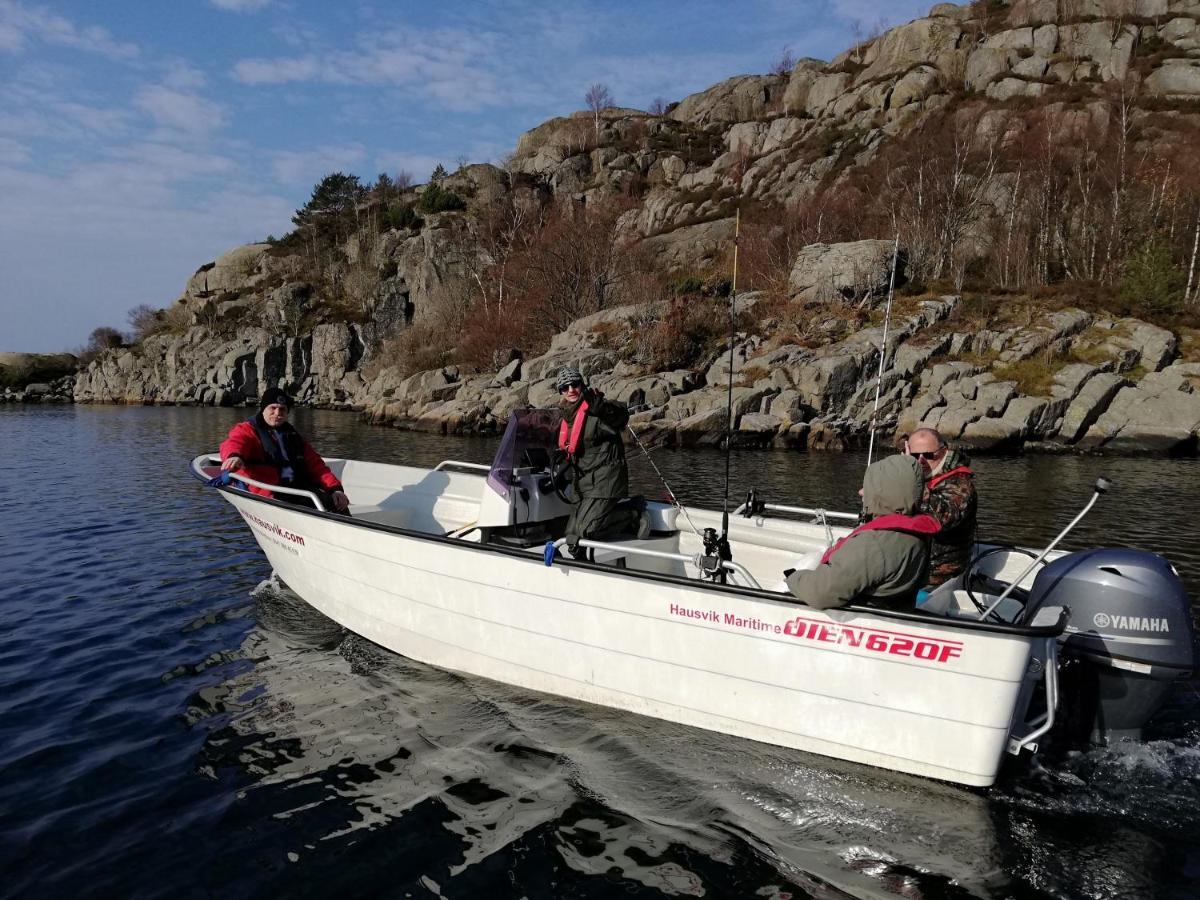 Hausvikstranda Lyngdal Kültér fotó