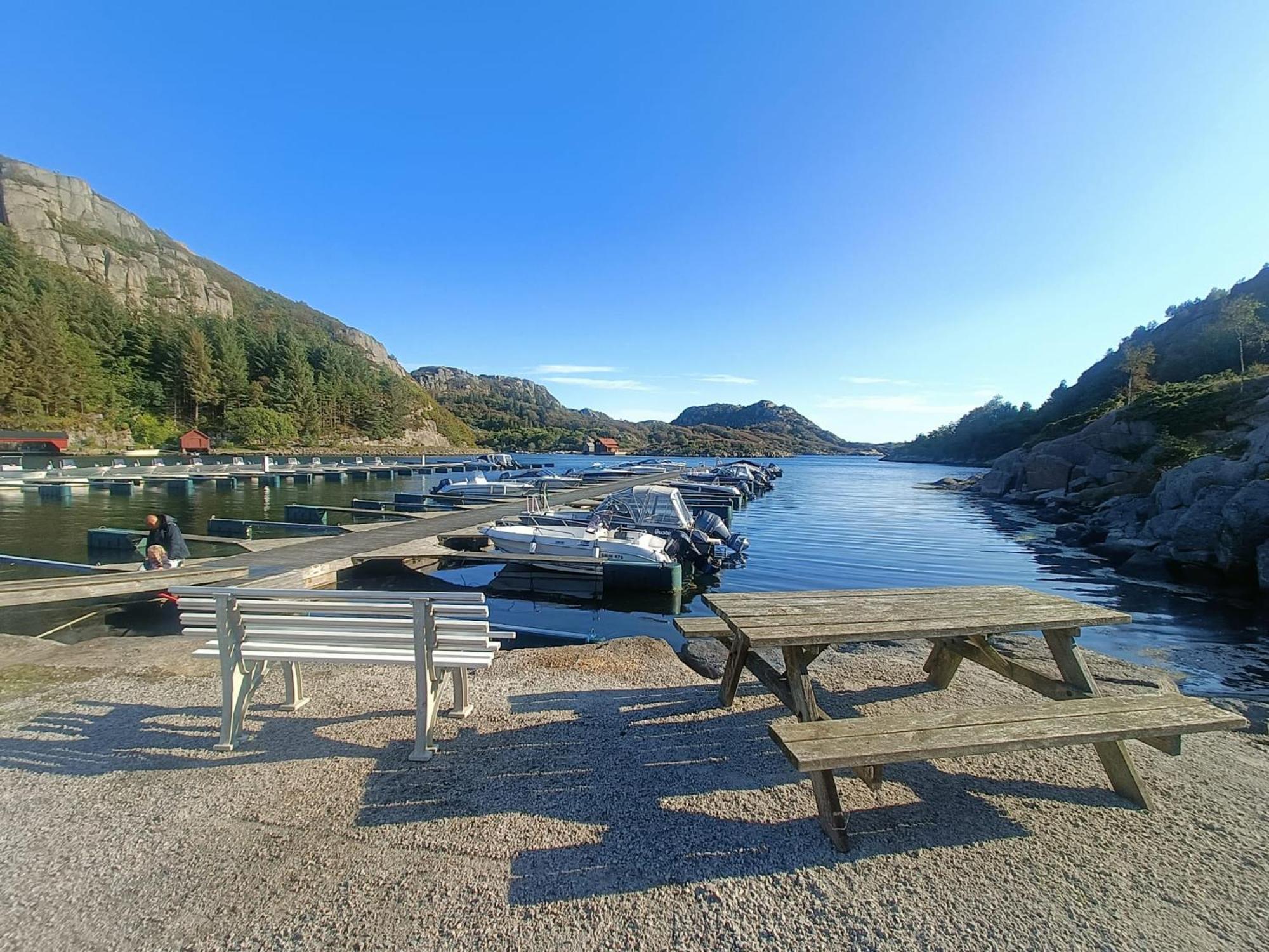 Hausvikstranda Lyngdal Kültér fotó